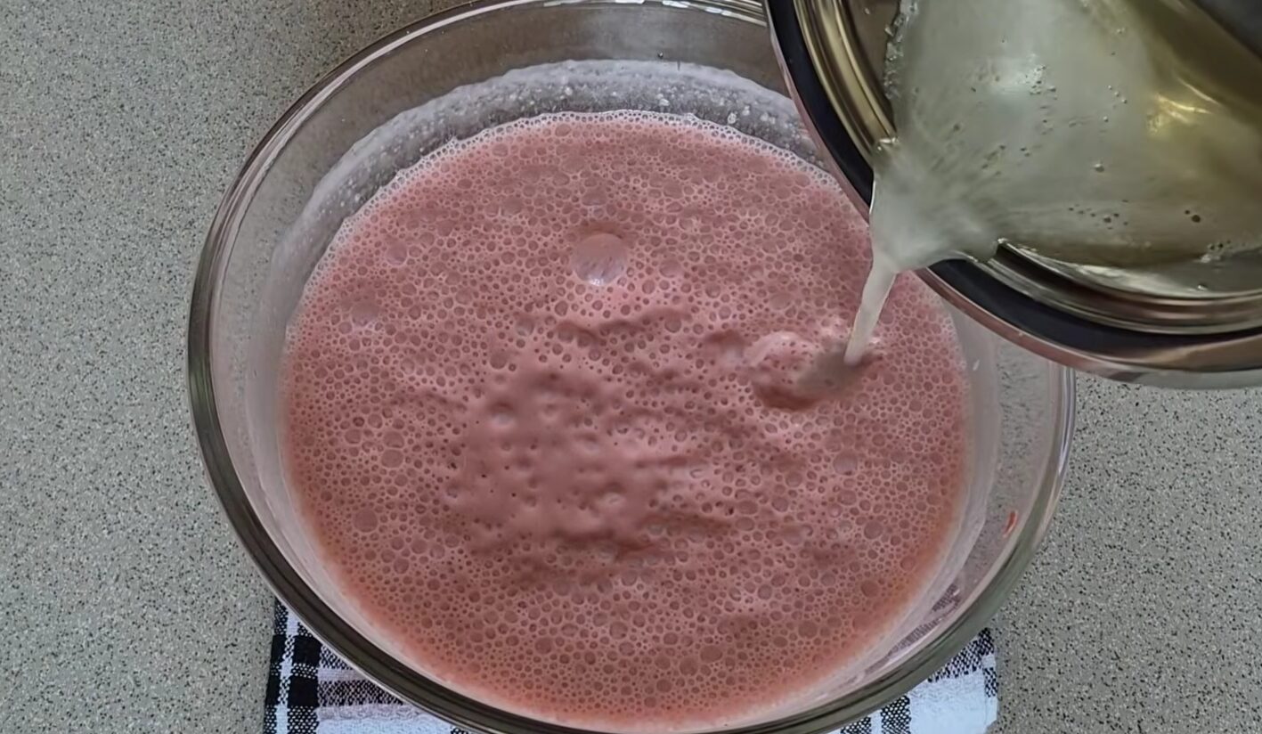 полуничний десерт мус