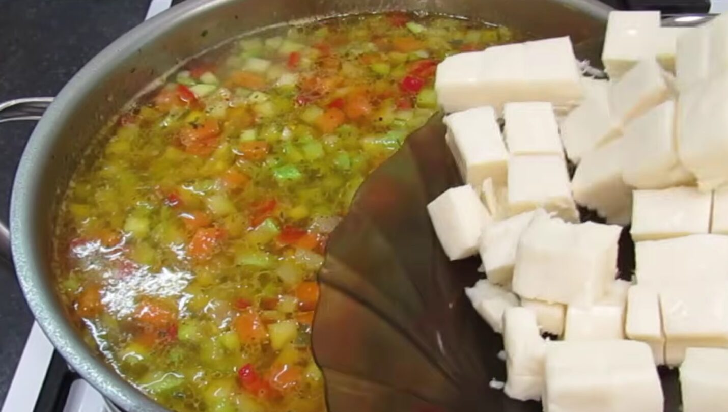 суп з кабачками і куркою рецепт